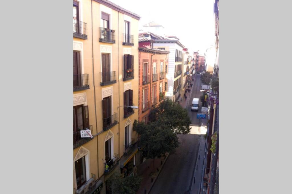 Estudio Magdalena, Pleno Centro De Madrid Buitenkant foto